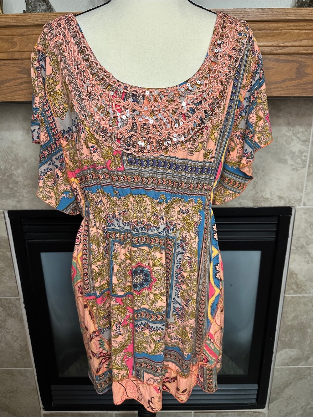 One World XL Boho Paisley Sequin Embroidered Flutter Sleeve Tunic Top